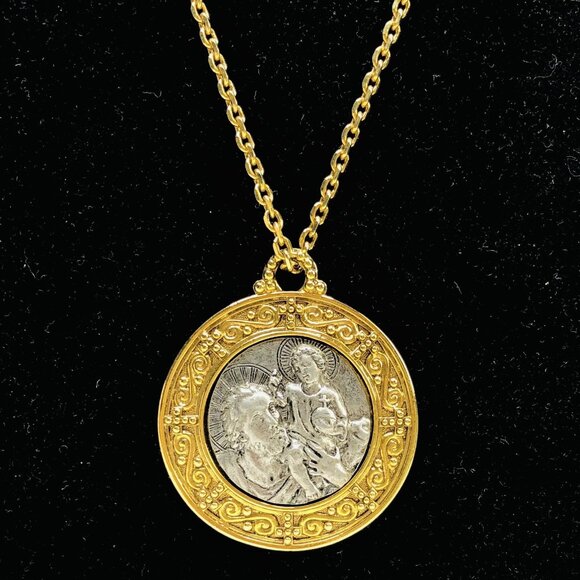 Vatican Library St. Christopher Protect Us Medallion Pendant Necklace 24" Gold - Picture 7 of 11